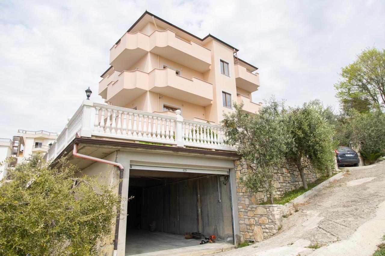 Villa Dei Limoni Škalngur Esterno foto
